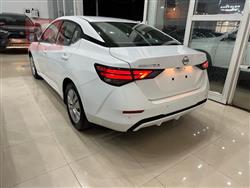 نيسان سنترا